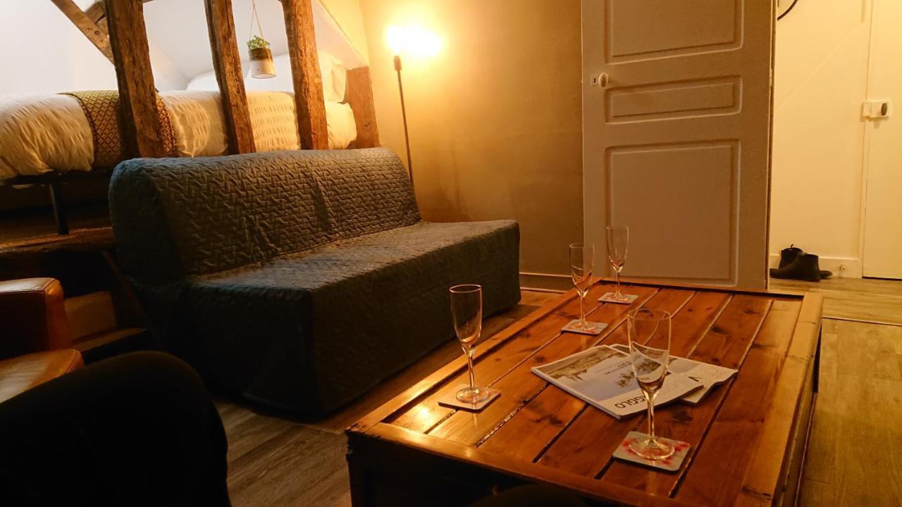 Nuits Au Grenier De Chartres Daire Dış mekan fotoğraf