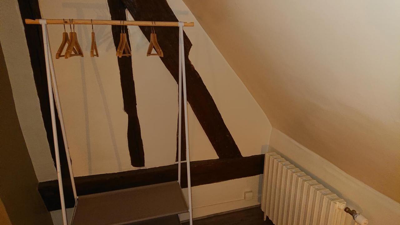 Nuits Au Grenier De Chartres Daire Dış mekan fotoğraf